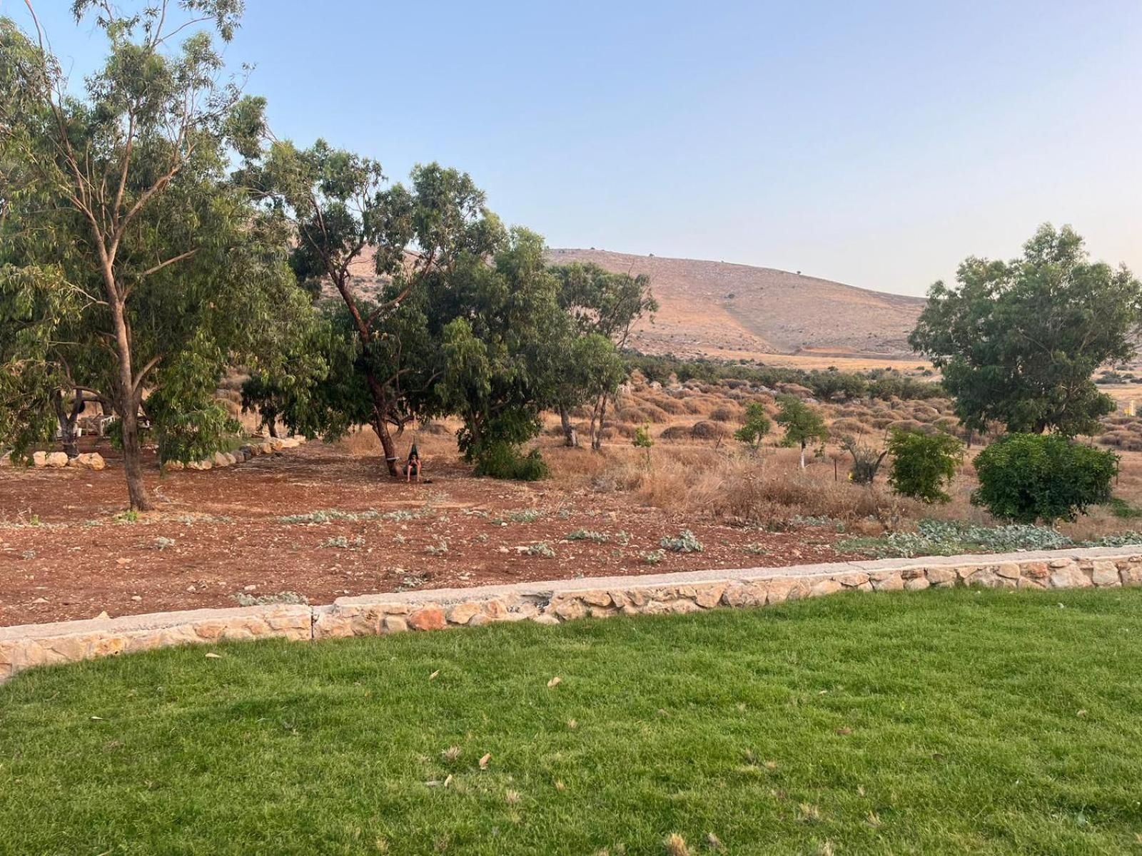 Вилла זריחה למרגלות הגלבוע Nurit Экстерьер фото